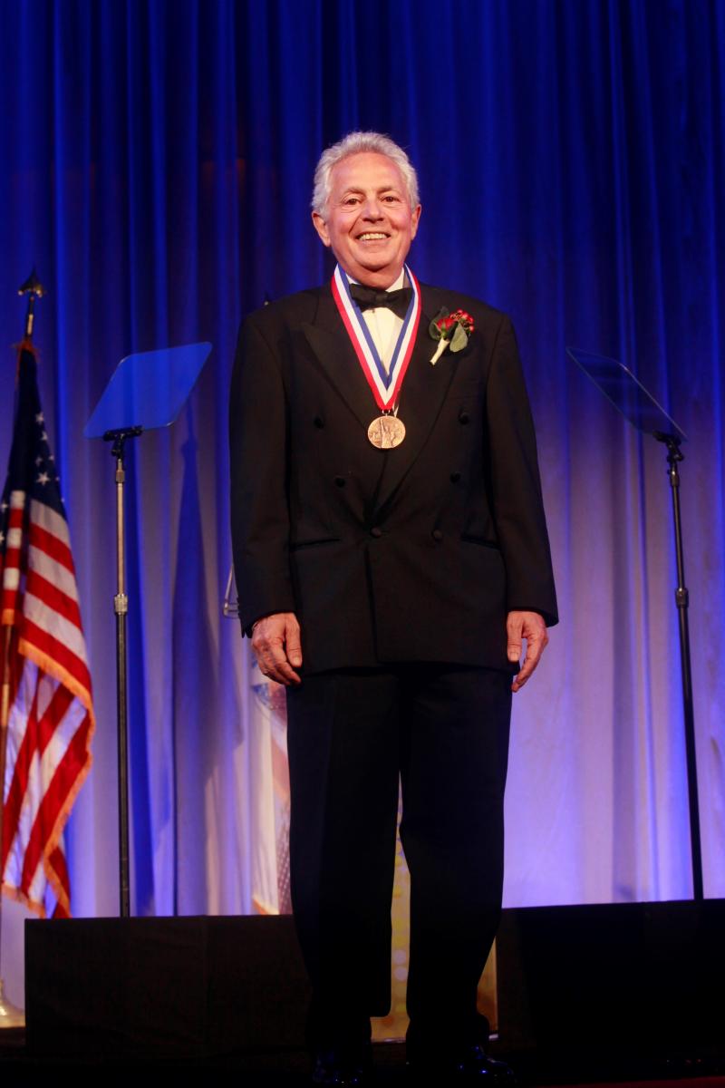 Sabert Corp Founder and CEO Receives 2018 Ellis Island Medal of Honor